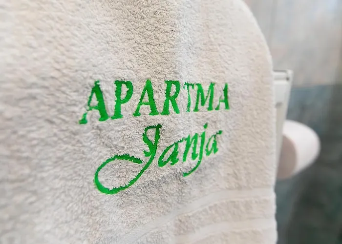 Apartma Janja Apartamento *
